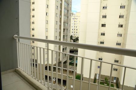 Sala - sacada  de apartamento para alugar com 3 quartos, 67m² em Planalto, São Bernardo do Campo