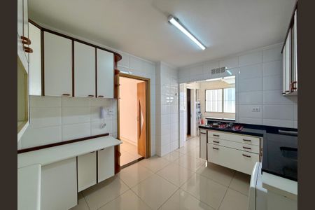 Apartamento para alugar com 98m², 3 quartos e 1 vagaCozinha