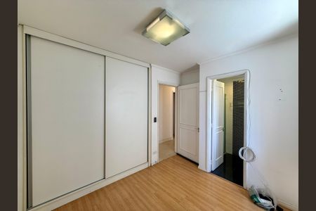 Apartamento para alugar com 98m², 3 quartos e 1 vagaSuíte