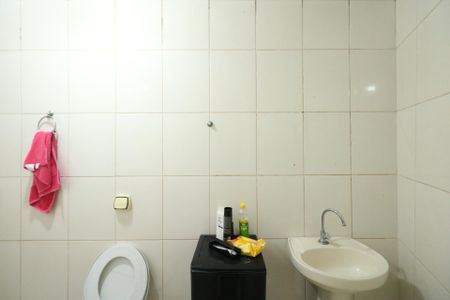 Casa à venda com 156m², 2 quartos e 2 vagasBanheiro da Suíte