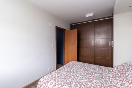 Apartamento para alugar com 114m², 2 quartos e 2 vagasQuarto 1