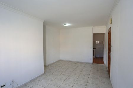 Sala  de apartamento para alugar com 3 quartos, 71m² em Vila Prel, São Paulo