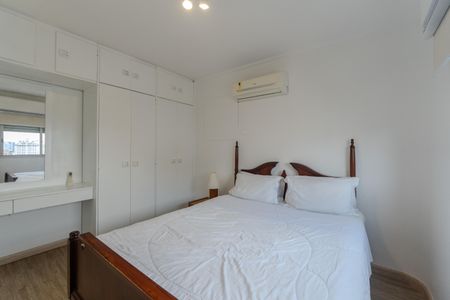 Apartamento à venda com 113m², 1 quarto e 2 vagas Apartamento à venda com 113m², 1 quarto e 2 vagasSuíte 1