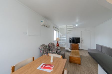 Apartamento à venda com 113m², 1 quarto e 2 vagas Apartamento à venda com 113m², 1 quarto e 2 vagasSala