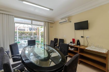 Apartamento à venda com 113m², 1 quarto e 2 vagas Apartamento à venda com 113m², 1 quarto e 2 vagasÁrea comum