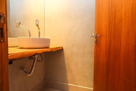 Casa à venda com 120m², 3 quartos e 2 vagasLavabo