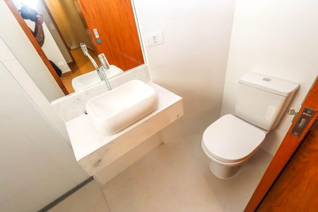 Casa à venda com 120m², 3 quartos e 2 vagasSuíte 1