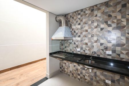 Casa à venda com 120m², 3 quartos e 2 vagasQuintal