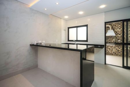 Sala e Cozinha de casa à venda com 3 quartos, 120m² em Vila Gumercindo, São Paulo