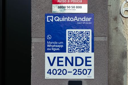 Casa à venda com 120m², 3 quartos e 2 vagasFachada