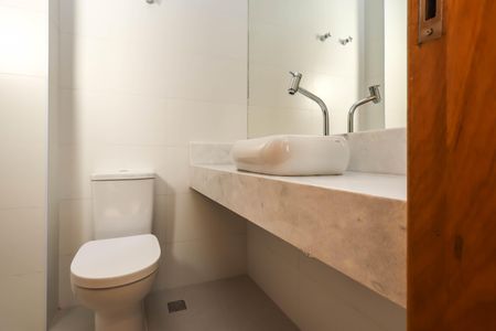 Casa à venda com 120m², 3 quartos e 2 vagasSuíte 2