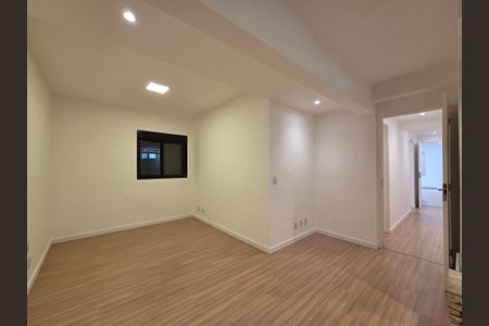 Apartamento para alugar com 147m², 4 quartos e 2 vagasSuíte 1
