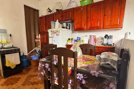 Casa à venda com 75m², 4 quartos e 1 vagaCasa 2 - Cozinha 