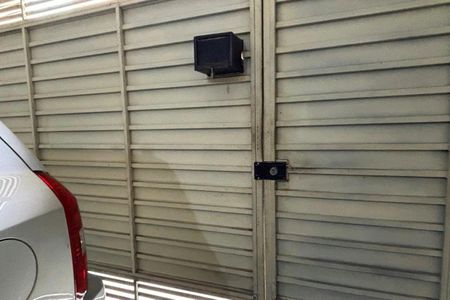 Casa à venda com 75m², 4 quartos e 1 vagaGaragem