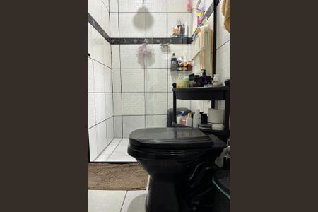 Casa à venda com 75m², 4 quartos e 1 vagaCasa 1 -banheiro 