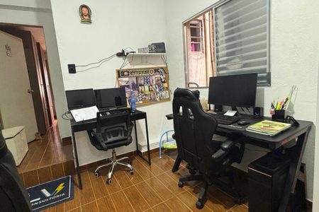 Casa à venda com 75m², 4 quartos e 1 vagaCasa 1 - Escritório 