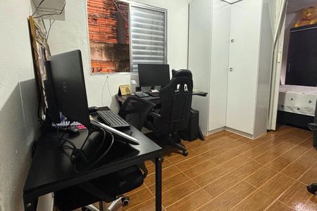 Casa à venda com 75m², 4 quartos e 1 vagaCasa 1 - Escritório 