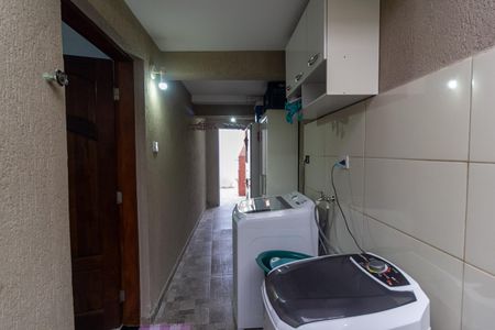 Casa à venda com 140m², 4 quartos e 2 vagasÁrea de Serviço