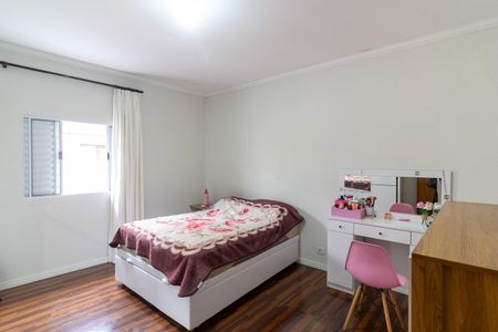 Casa à venda com 140m², 4 quartos e 2 vagasQuarto 1