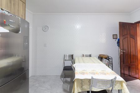 Casa à venda com 140m², 4 quartos e 2 vagasCozinha