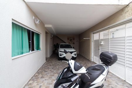 Casa à venda com 140m², 4 quartos e 2 vagasGaragem