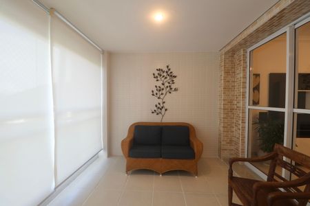 Apartamento para alugar com 170m², 3 quartos e 2 vagas Apartamento para alugar com 170m², 3 quartos e 2 vagasVaranda