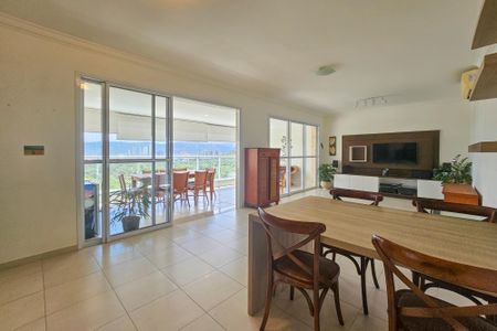 Apartamento para alugar com 168m², 3 quartos e 2 vagas Apartamento para alugar com 168m², 3 quartos e 2 vagasSala