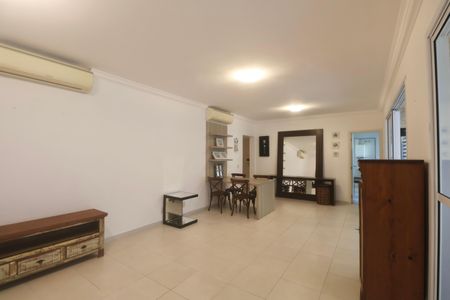 Apartamento para alugar com 170m², 3 quartos e 2 vagas Apartamento para alugar com 170m², 3 quartos e 2 vagasSala