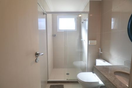 Apartamento para alugar com 170m², 3 quartos e 2 vagas Apartamento para alugar com 170m², 3 quartos e 2 vagasBanheiro Suíte 3
