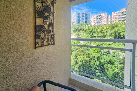 Apartamento para alugar com 168m², 3 quartos e 2 vagas Apartamento para alugar com 168m², 3 quartos e 2 vagasVaranda da Suíte 2