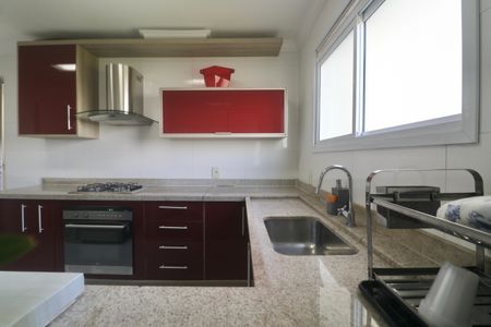 Apartamento para alugar com 170m², 3 quartos e 2 vagas Apartamento para alugar com 170m², 3 quartos e 2 vagasCozinha