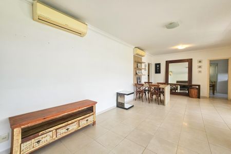 Apartamento para alugar com 168m², 3 quartos e 2 vagas Apartamento para alugar com 168m², 3 quartos e 2 vagasSala