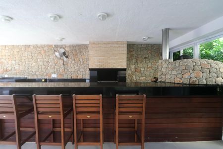 Apartamento para alugar com 170m², 3 quartos e 2 vagas Apartamento para alugar com 170m², 3 quartos e 2 vagasÁrea comum