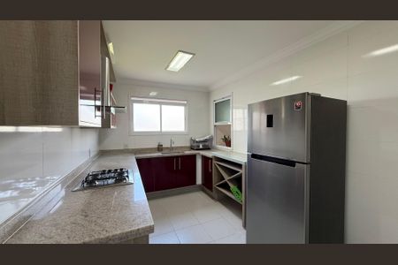 Apartamento para alugar com 170m², 3 quartos e 2 vagas Apartamento para alugar com 170m², 3 quartos e 2 vagasCozinha