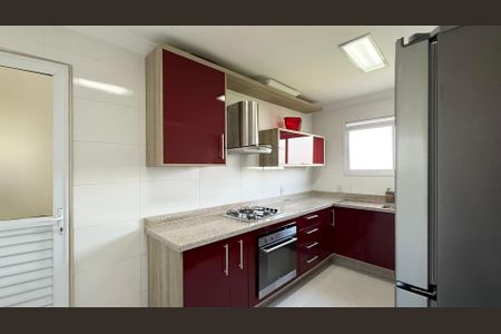 Apartamento para alugar com 170m², 3 quartos e 2 vagas Apartamento para alugar com 170m², 3 quartos e 2 vagasCozinha