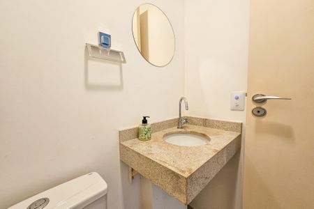 Apartamento para alugar com 168m², 3 quartos e 2 vagas Apartamento para alugar com 168m², 3 quartos e 2 vagasLavabo