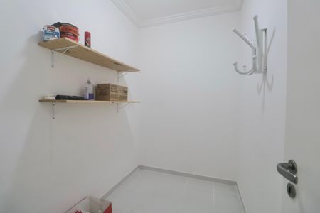 Apartamento para alugar com 170m², 3 quartos e 2 vagas Apartamento para alugar com 170m², 3 quartos e 2 vagasQuarto de Serviço