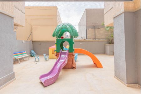 Apartamento à venda com 115m², 3 quartos e 2 vagasÁrea comum - Playground