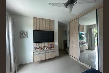 Casa de condomínio à venda com 180m², 4 quartos e 1 vagaSala