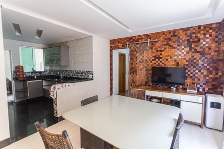 Sala de apartamento à venda com 3 quartos, 85m² em Novo Horizonte, Belo Horizonte