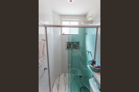 Apartamento à venda com 85m², 3 quartos e 2 vagas Apartamento à venda com 85m², 3 quartos e 2 vagasBanheiro da Suíte