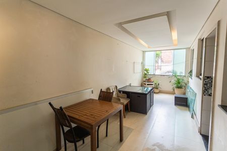 Apartamento à venda com 85m², 3 quartos e 2 vagas Apartamento à venda com 85m², 3 quartos e 2 vagasÁrea Privativa