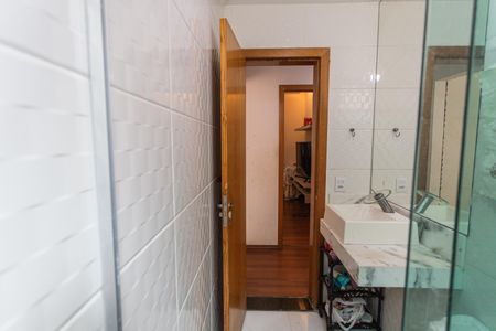 Apartamento à venda com 85m², 3 quartos e 2 vagas Apartamento à venda com 85m², 3 quartos e 2 vagasBanheiro Social