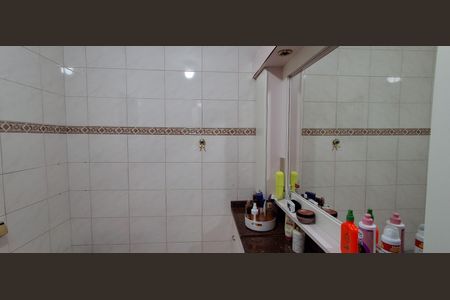 Casa à venda com 174m², 3 quartos e 2 vagasBanheiro Suíte 