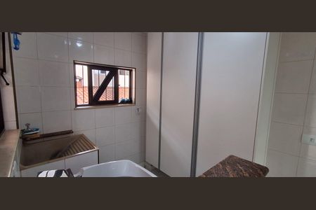 Casa à venda com 174m², 3 quartos e 2 vagasÁrea de Serviço 