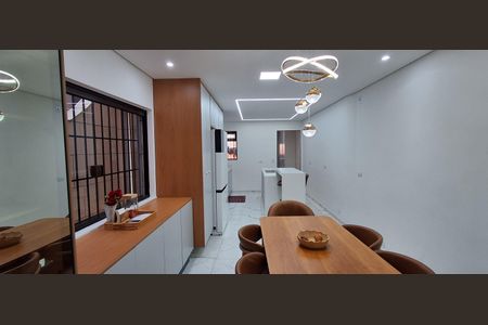 Casa à venda com 174m², 3 quartos e 2 vagasCozinha 