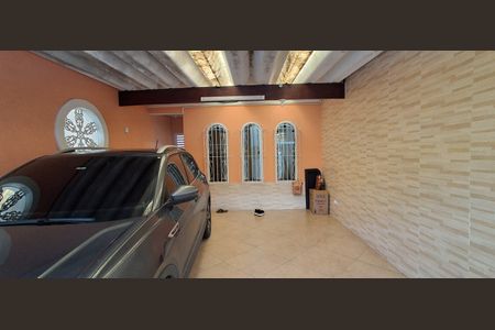 Casa à venda com 174m², 3 quartos e 2 vagas Casa à venda com 174m², 3 quartos e 2 vagasGaragem