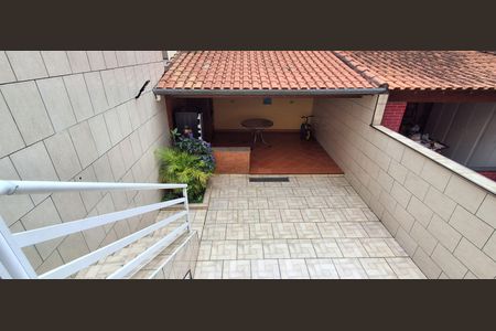 Casa à venda com 174m², 3 quartos e 2 vagas Casa à venda com 174m², 3 quartos e 2 vagasQuintal