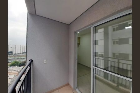 Apartamento à venda com 33m², 1 quarto e 1 vagaFoto 02