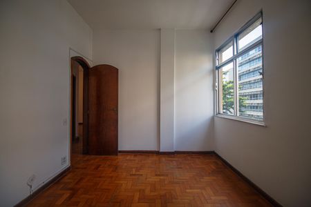 Apartamento à venda com 86m², 3 quartos e 1 vagaQuarto 2